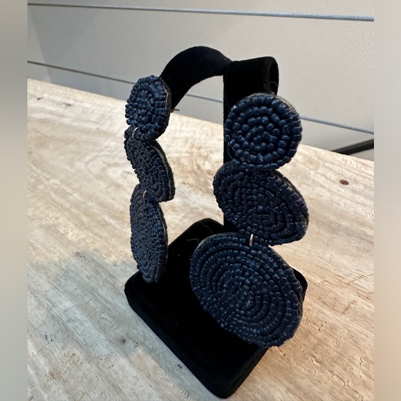 Francesca’s Collections Navy Beaded Circle Drop Earrings Summer Vacation Chic - Picture 4 of 4